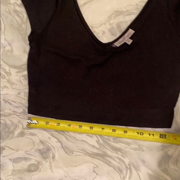 NWT Jennifer Lopez black crop top size small - Picture 6 of 9